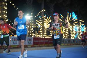 BIB: 43294, 00000, 43327, 20000
                            <button type="button" onclick="openModal(21556569)" class="btn btn-primary btn-sm float-right btn-popup" data-toggle="modal" data-target=".modal-high-quality">
                        <i class="fas fa-shopping-cart"></i> Add to Cart
                    </button>
                                            <button type="button" onclick="isThisMe(21556569, true)" class="btn btn-success btn-sm float-right btn-popup btn-isme hidden" data-toggle="tooltip" data-placement="bottom" title="นี่คือรูปของคุณใช่ไหม คลิกที่นี่เพื่อเอาเข้าอัลบั้ม">
                        <i class="fas fa-plus"></i> Add to album
                    </button>
                    <button type="button" onclick="isThisMe(21556569, false)" class="btn btn-warning btn-sm float-right btn-popup btn-isnotme hidden">
                        <i class="fas fa-ban"></i> Remove from album
                    </button>